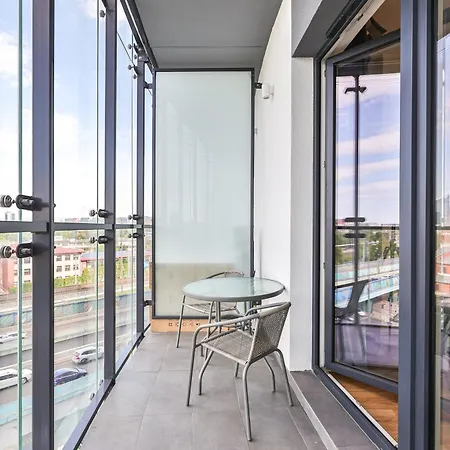 Kasprzaka 29 Wola Tower - Free Garage - By Perfect 530-630 شقة
